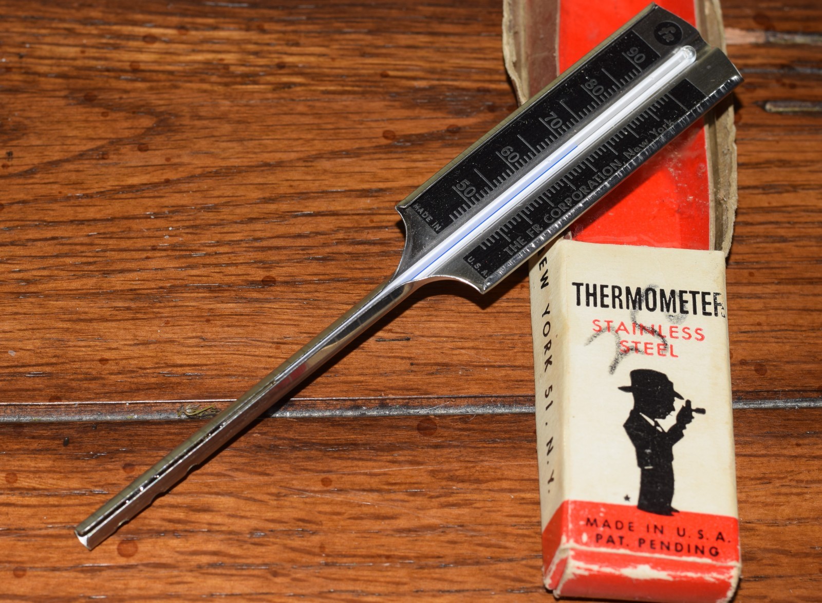 VINTAGE THERMOMETER w/BOX  INDUSTRIAL STAINLESS STEEL TANKS FILM FR CORPORATION