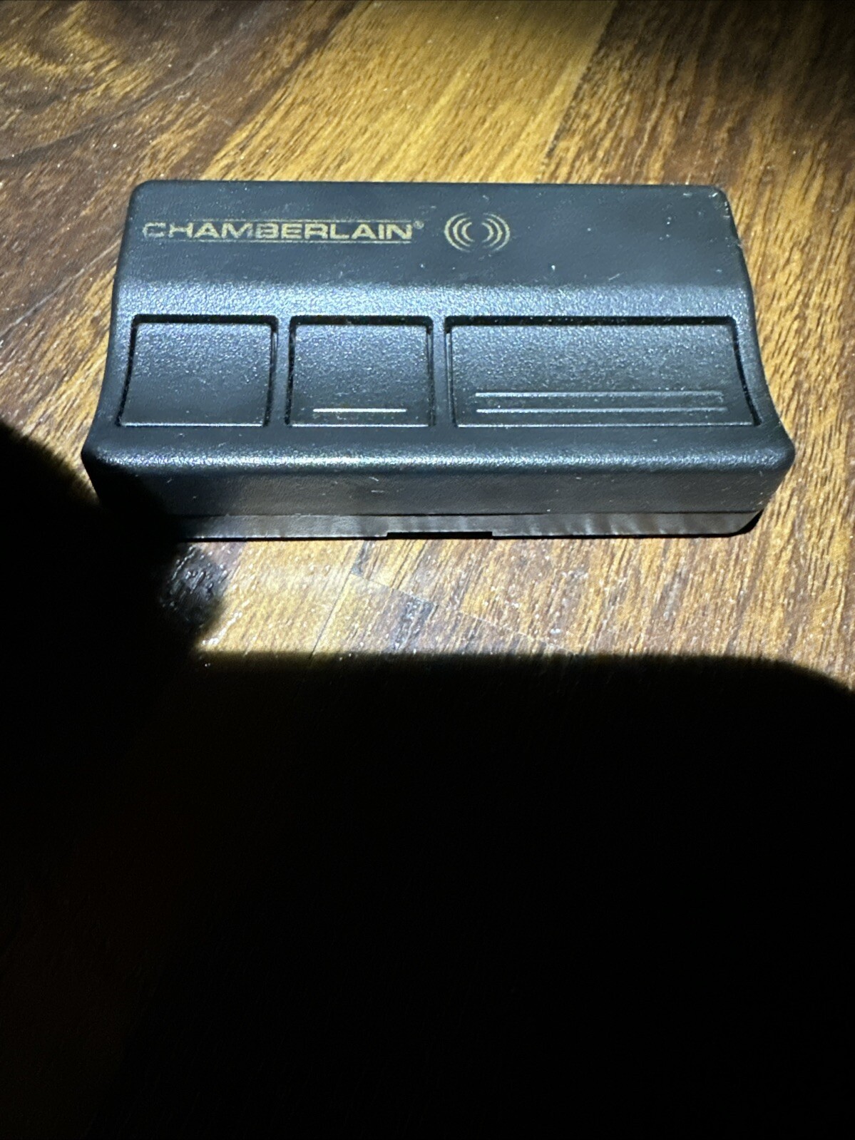 Chamberlain Group, Inc. Chamber Remote Controller IC:2666A #1573 FCC ID:#HBW1573