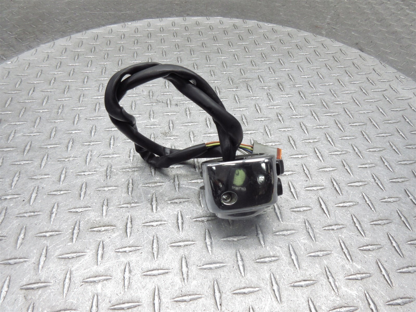 2000 Harley Davidson Softail Deuce FXSTD Left Switch Control Signal Light Horn