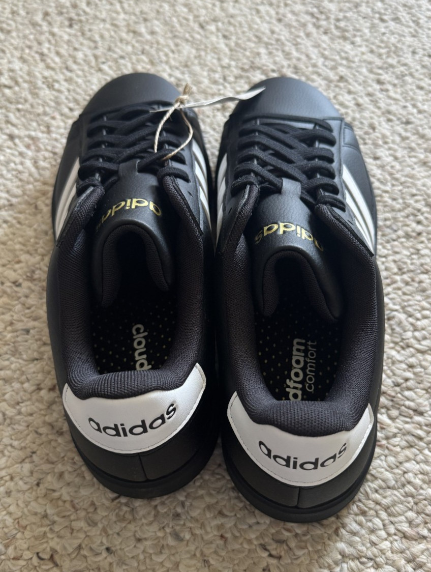 adidas Grand Court 2.0 Men’s Size 10 Black White Sneakers NWT JR0546 Tennis Shoe