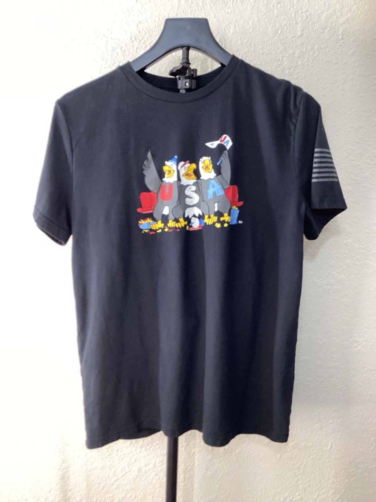 Under Armour Youth XL Patriotic T-shirt W/ Eagles U