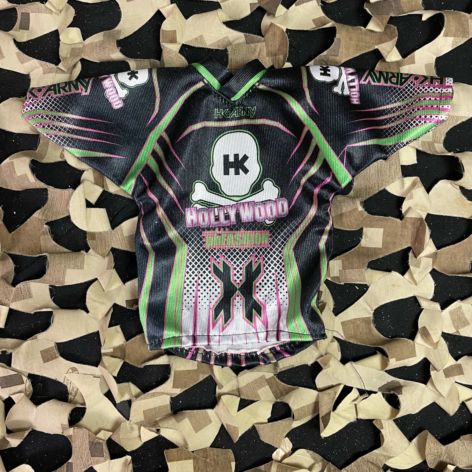 NEW-HK Army Mr. Bottle Mini Jersey - Black/Green