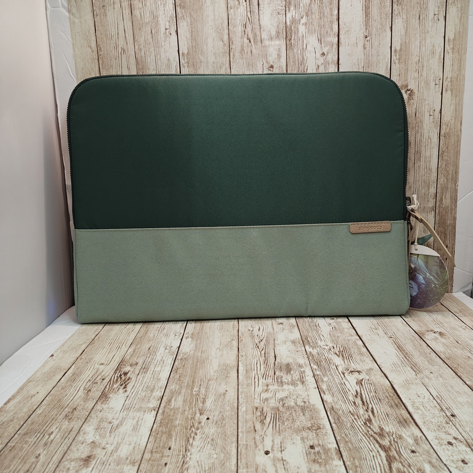 STM Goods Grace 15” Laptop Sleeve Hunter Green NEW Slim Stylish Protective Case