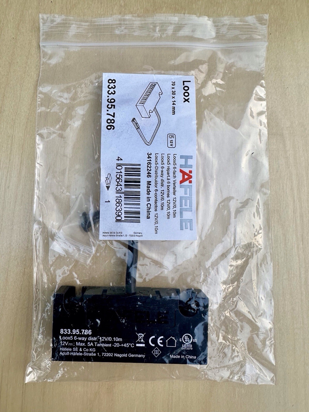 Häfele Loox5 6-Way Distributor Connector 833.95.786 12V LED Splitter