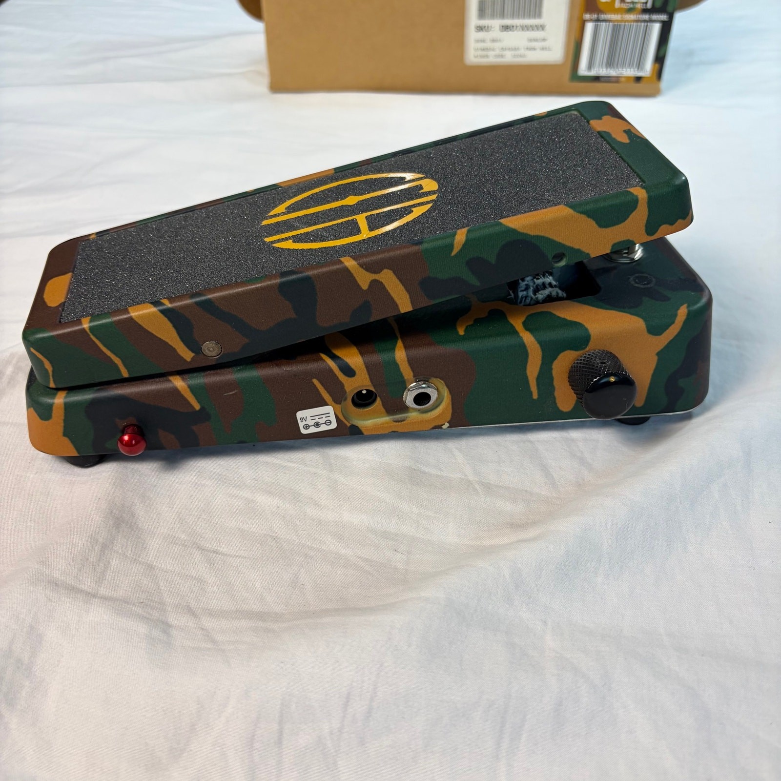 Jim Dunlop DB-01 Dimebag Signature model cry baby from hell guitar wah pedal