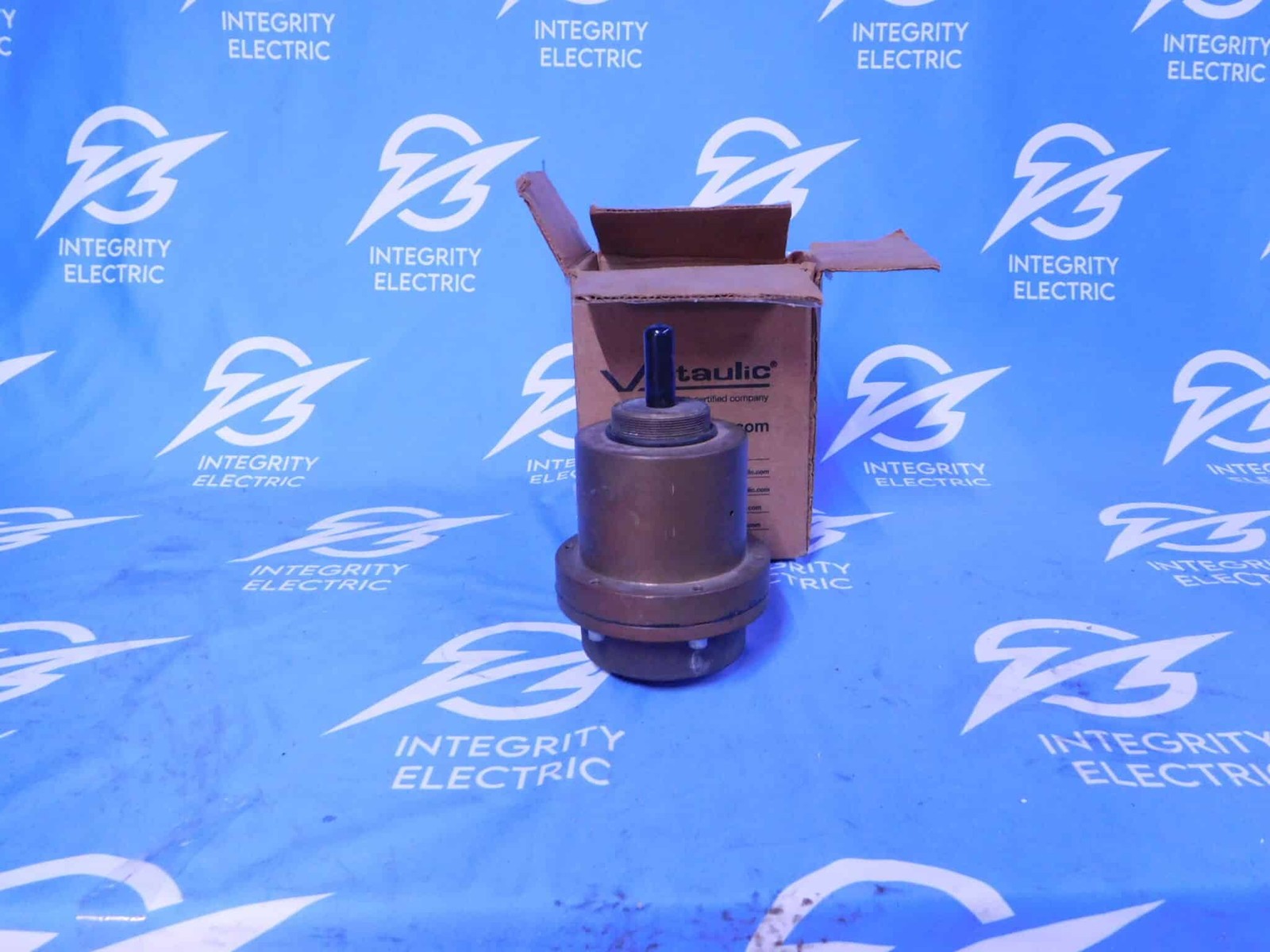 HYDRAULIC HELM PUMP LOCK VALVE BRONZE STAINLESS STEEL NO MOD/CAT NUMBER