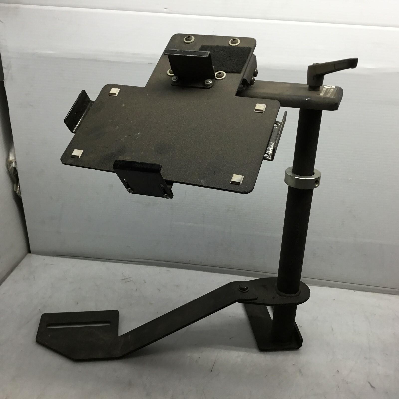 Precision Mounting Tech Vehicle Notebook / iPad Base