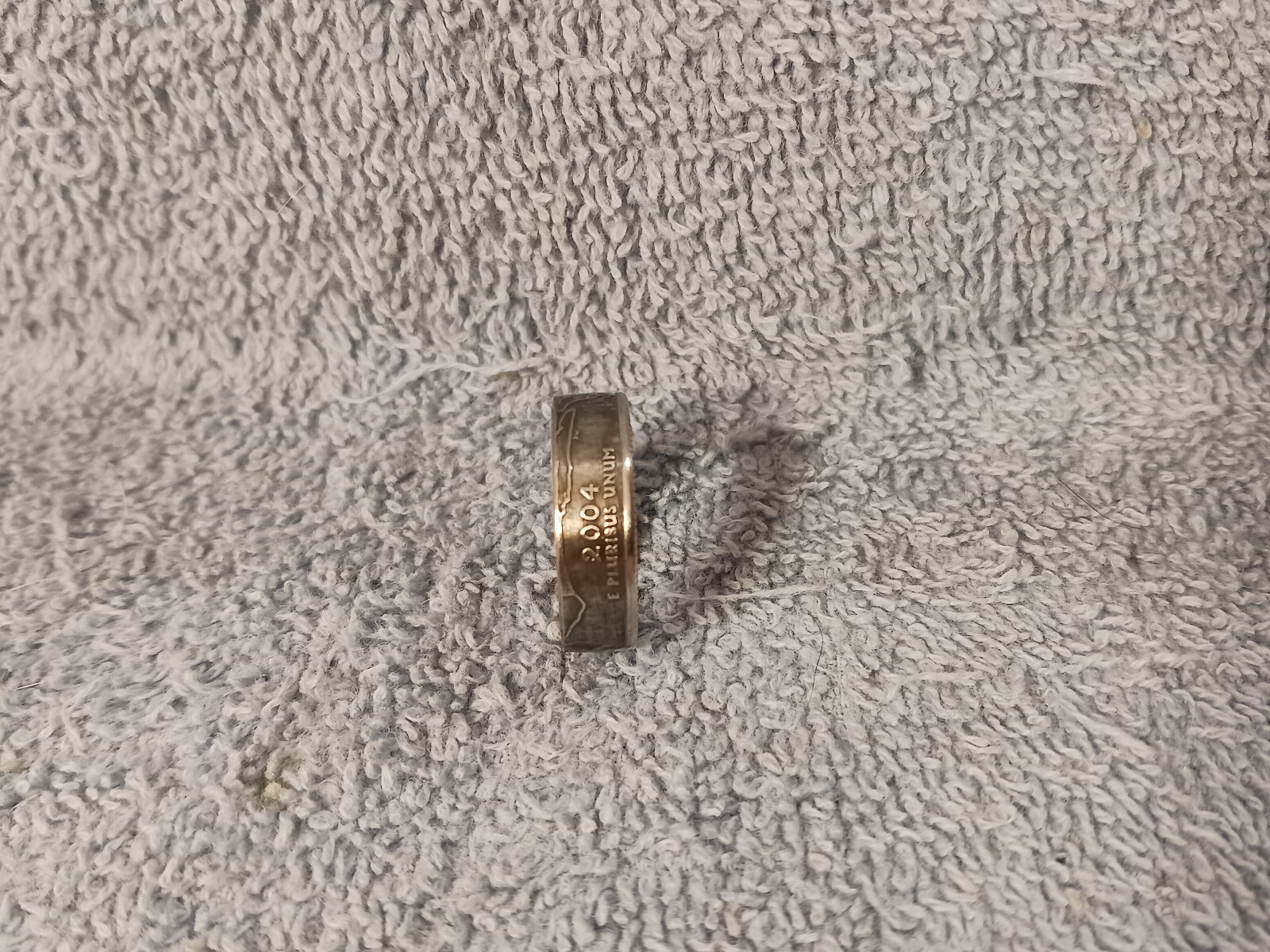 Michigan Handcrafted Washington Quarters coin ring, size 8 2004