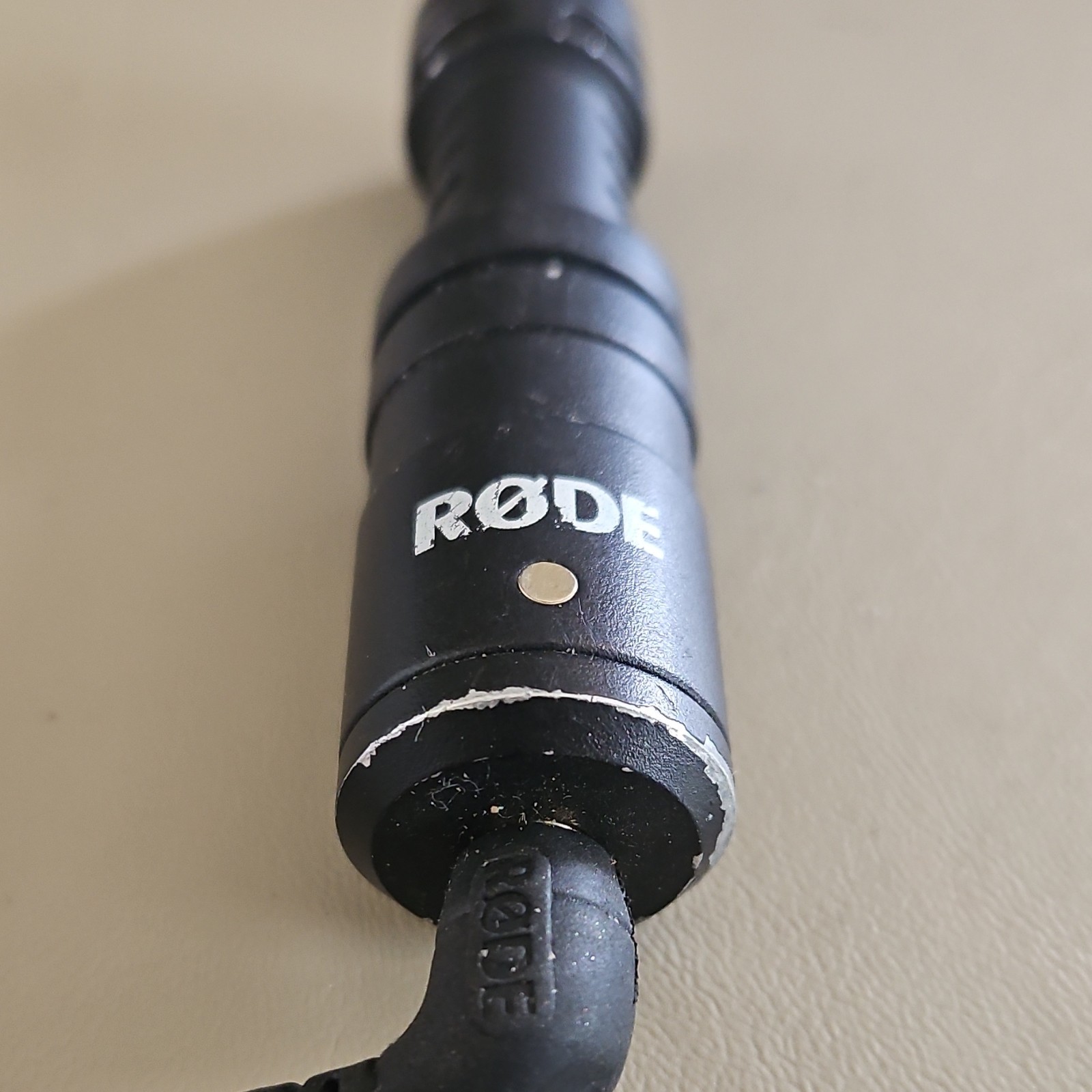 Rode VideoMicro Compact On-Camera Microphone for Recording