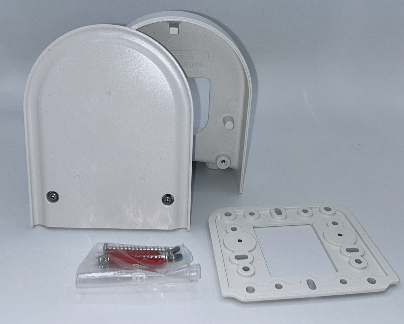 NEW HANWHA SBP-125WMW WALL MOUNT BRACKET
