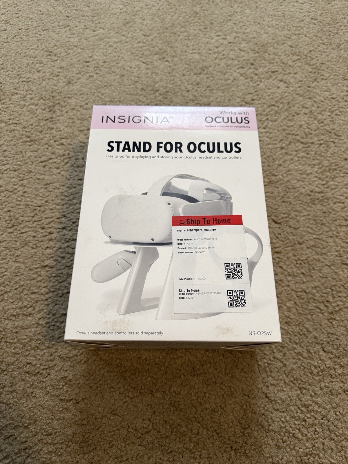 Insignia for Meta Oculus Quest 2 Charge Station - White - NS-Q2CS - Open Box
