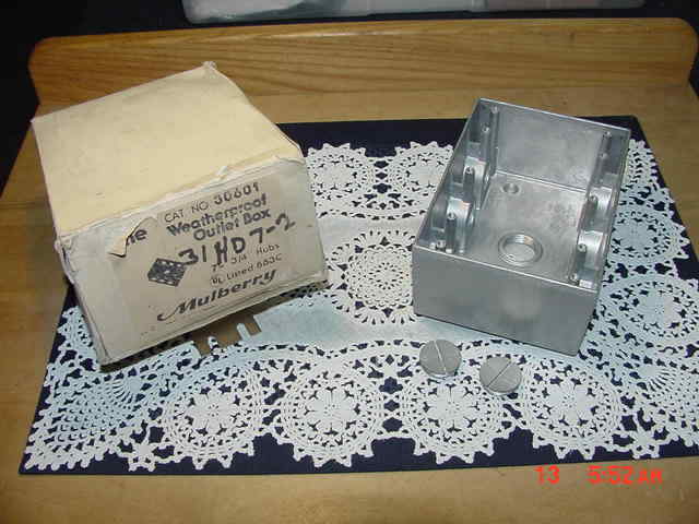 Mulberry 30601 Aluminum 3 Gang Weatherproof OutLet Box 7- 3/4" Hubs, NOS