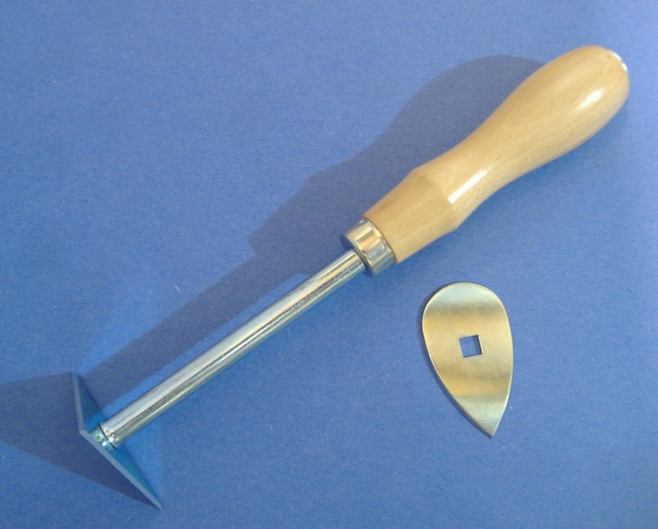 WARNER MOLDING SCRAPER WITH TWO INTERCHANGEABLE BLADES PUTTY REMOVAL