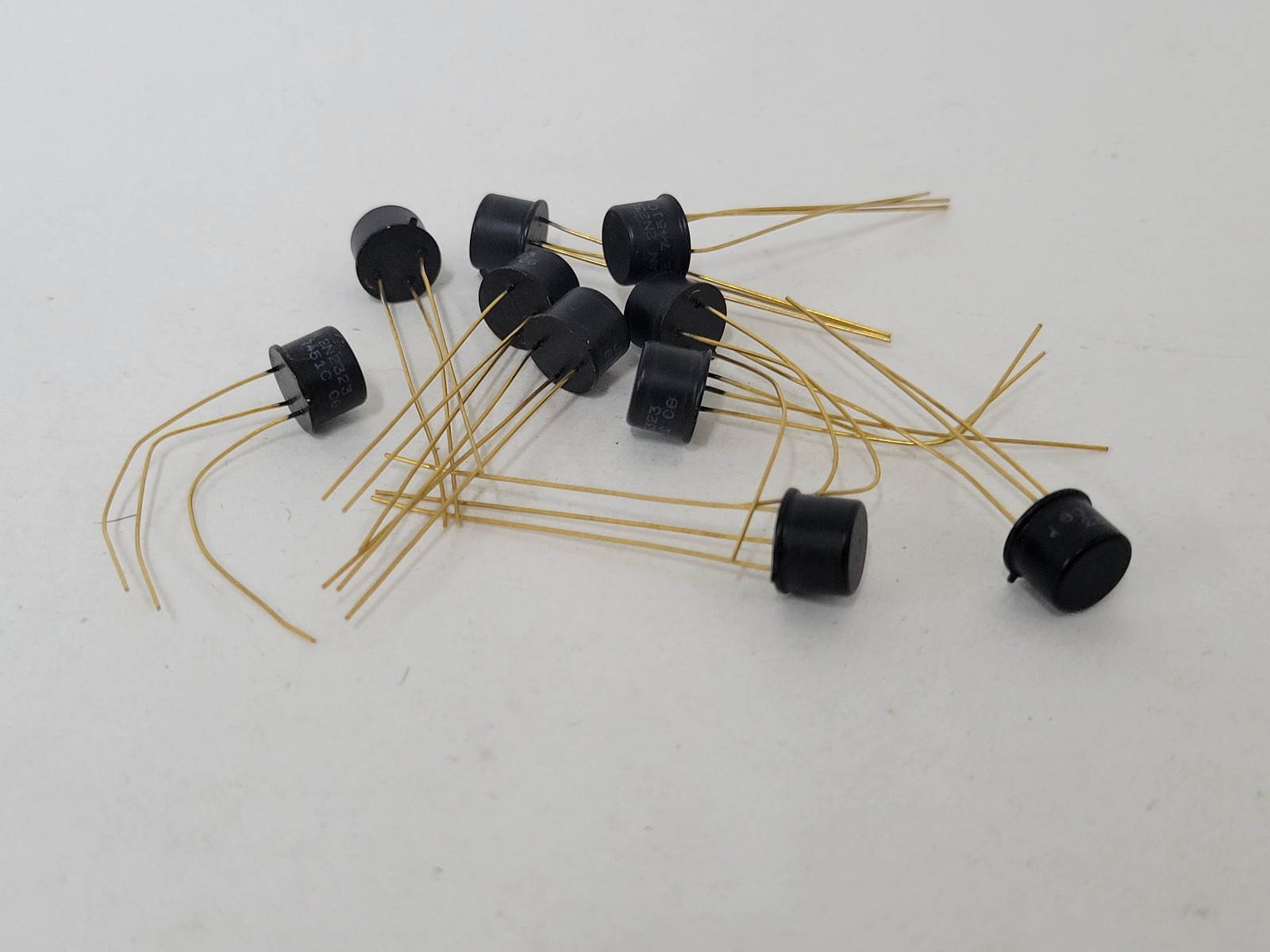10X GE JAN 2N2323 - excellent condition - gold leads - please read description