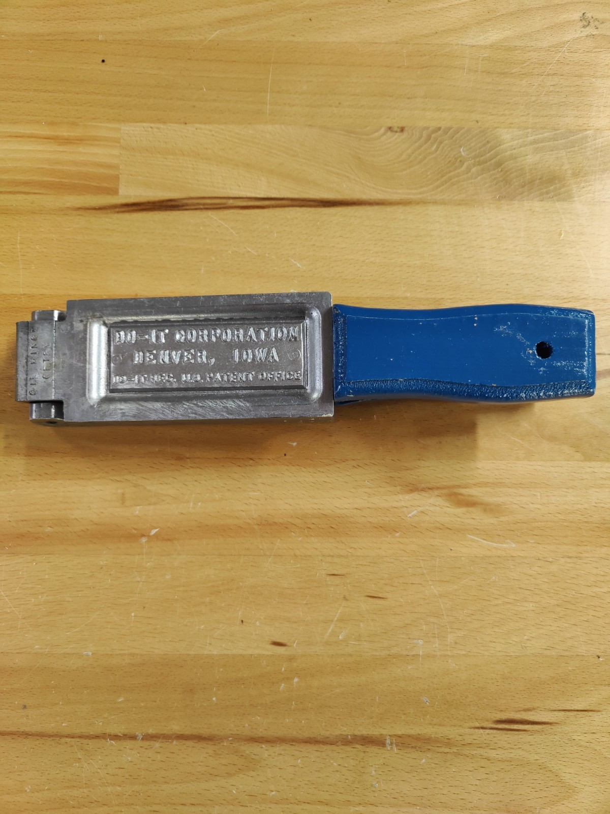 New  RHB-8-48 Do-It Roundhead Jig Mold 1/4 and 1/8  with Barb