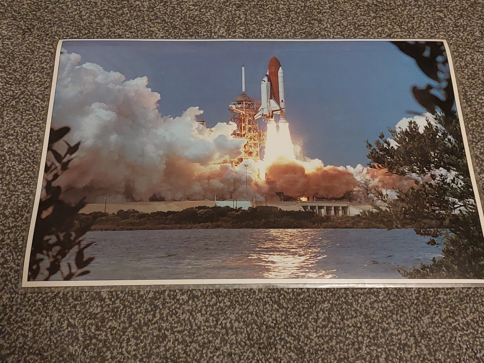 SPACE SHUTTLE TAKE OFF LAMINATED PRINT BY DAVID UNDERWOOD 17" x 11.75"