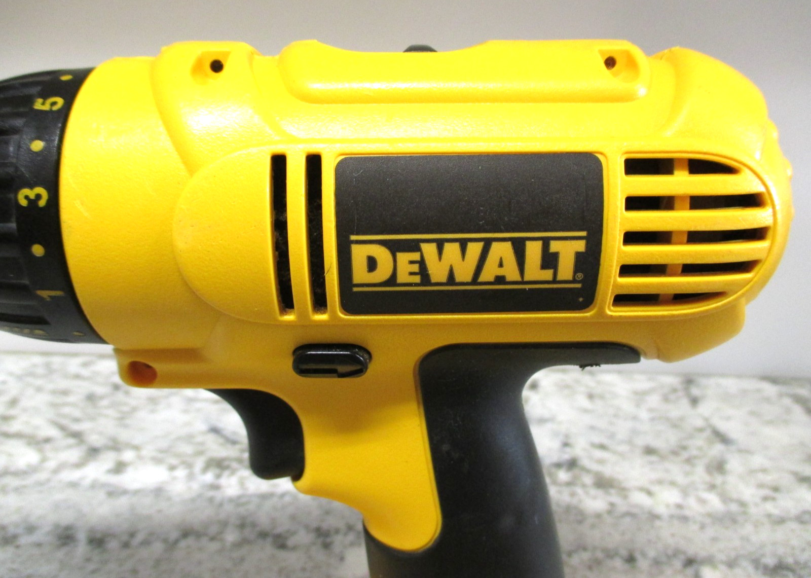 Dewalt 18V Volt DC759 (DC970) 1/2" Cordless DRILL DRIVER *Bare Tool* SUPERB COND