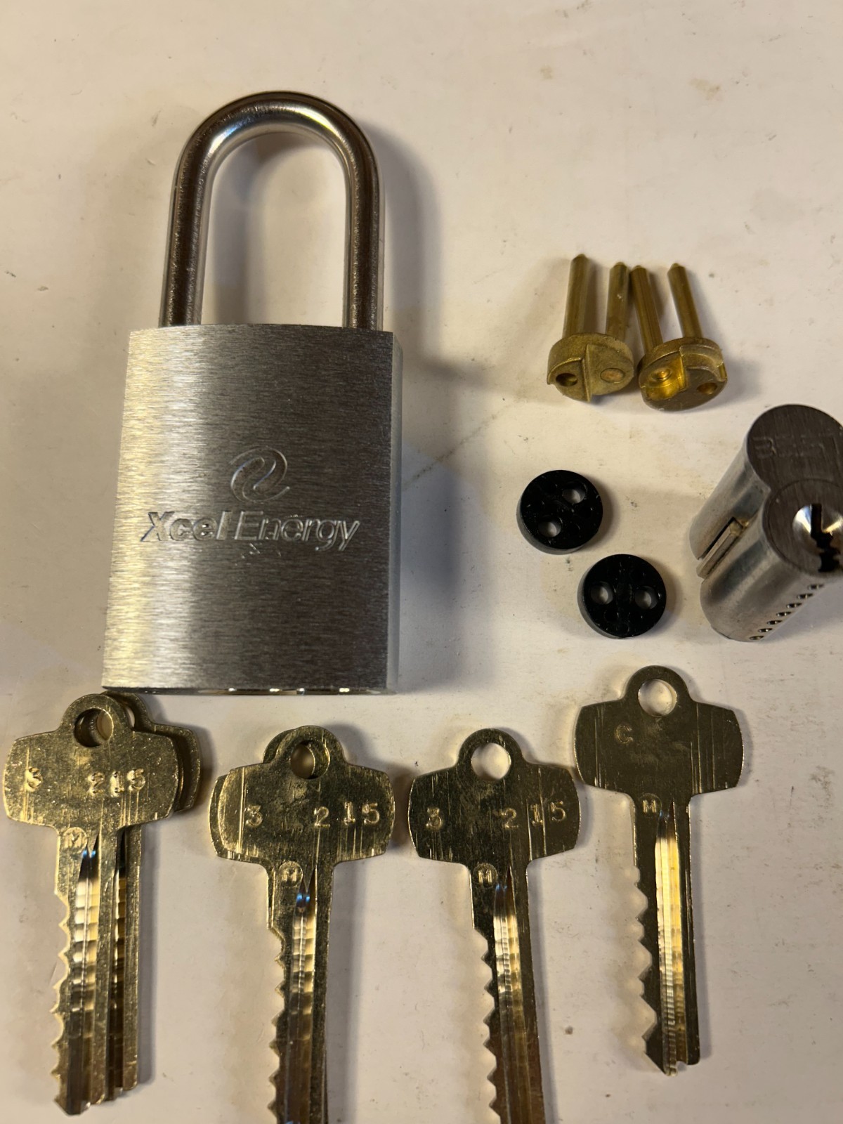1-11B722L Best Lock new logo padlock