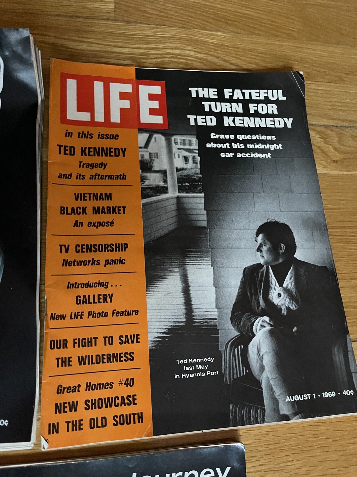 3 LIFE MAGAZINES 1969 January, August, Very Good Condition