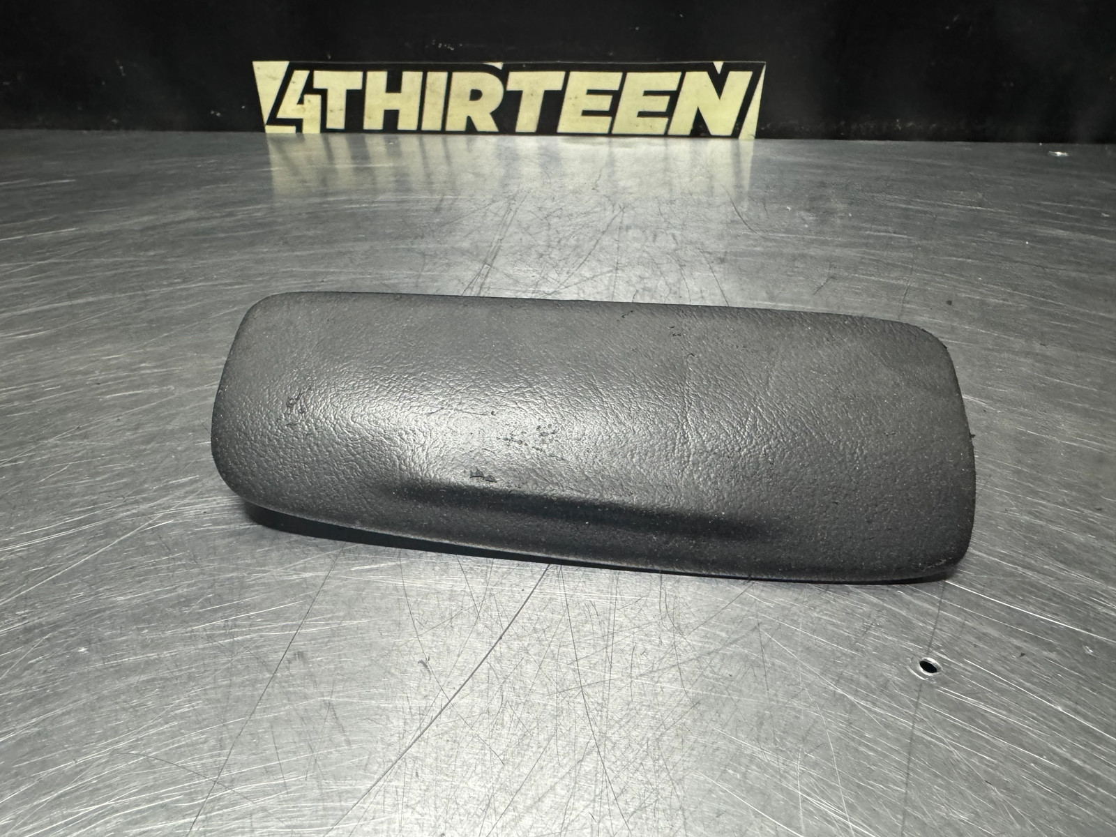 97-04 CORVETTE C5 ASHTRAY DOOR LID CENTER CONSOLE ASHTRAY TRAY OEM USED #N387
