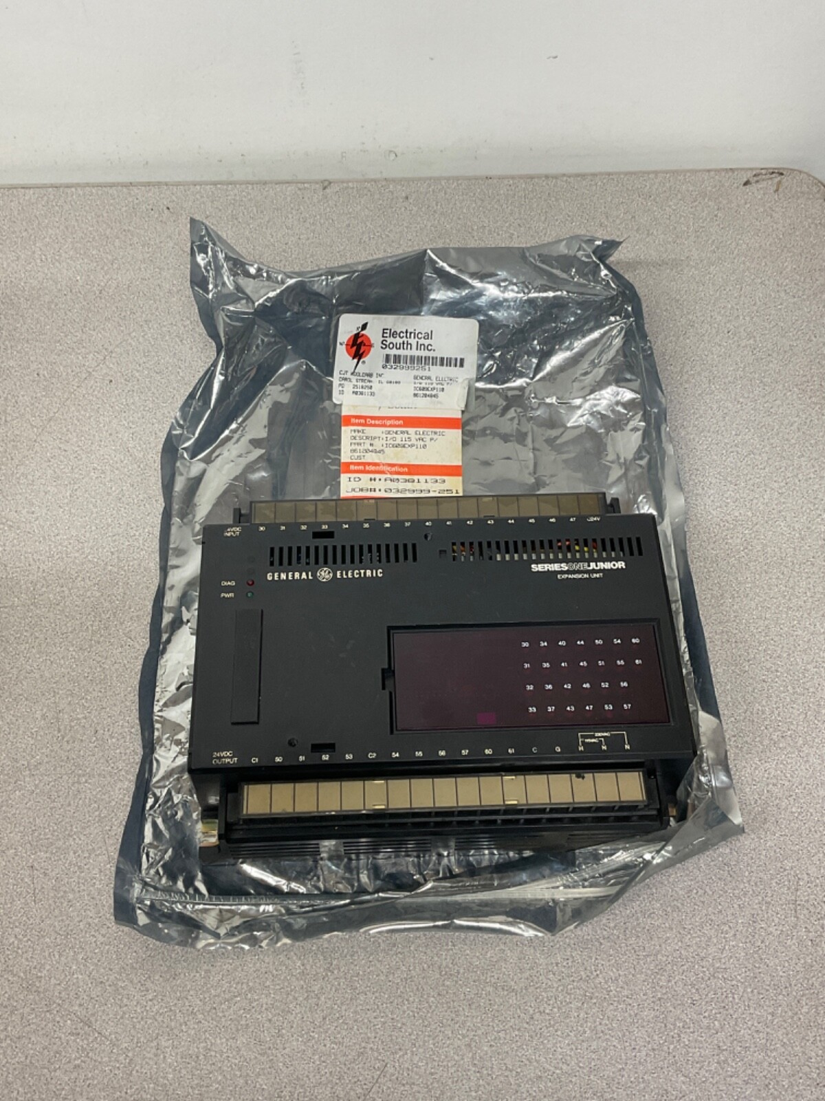 REFURBISHED GE Fanuc IC609EXP110 Series One Junior Expansion Unit