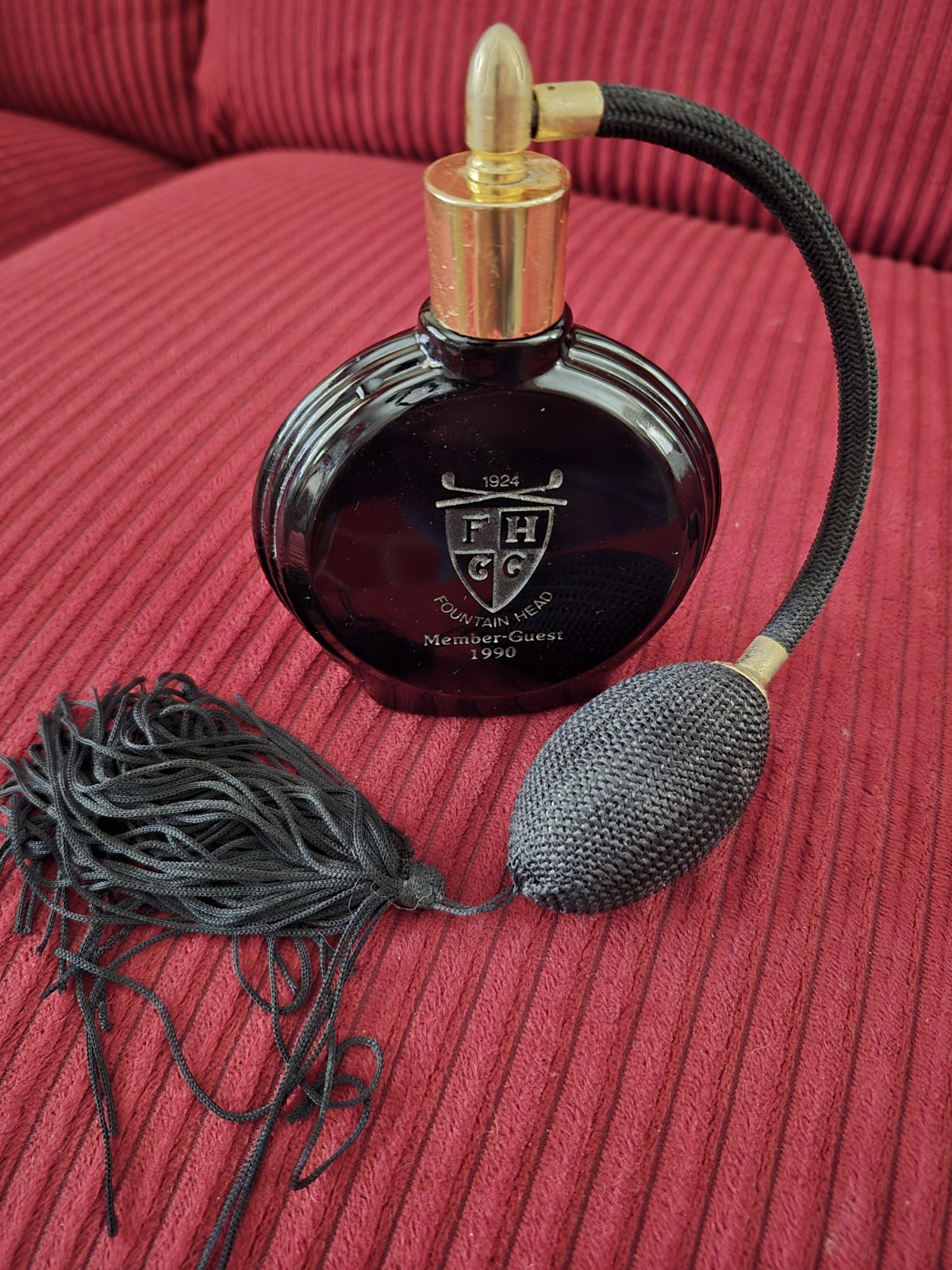 VINTAGE FOUNTAIN HEAD COUNTRY CLUB,  1990 MEMBER/GUEST  COLOGNE ATOMIZER, WORKS