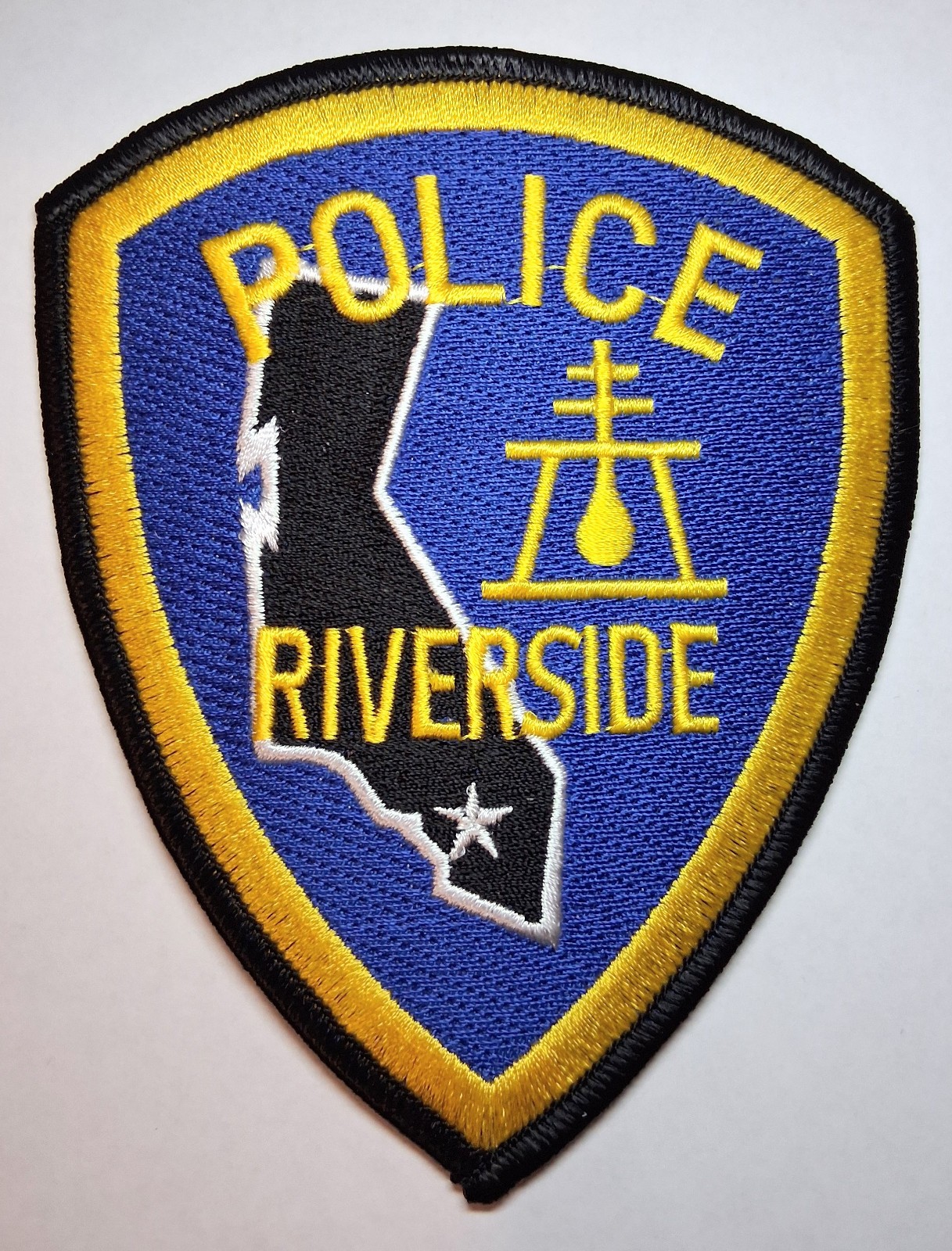 Riverside California Police Patch - FREE Tracked US Shipping !