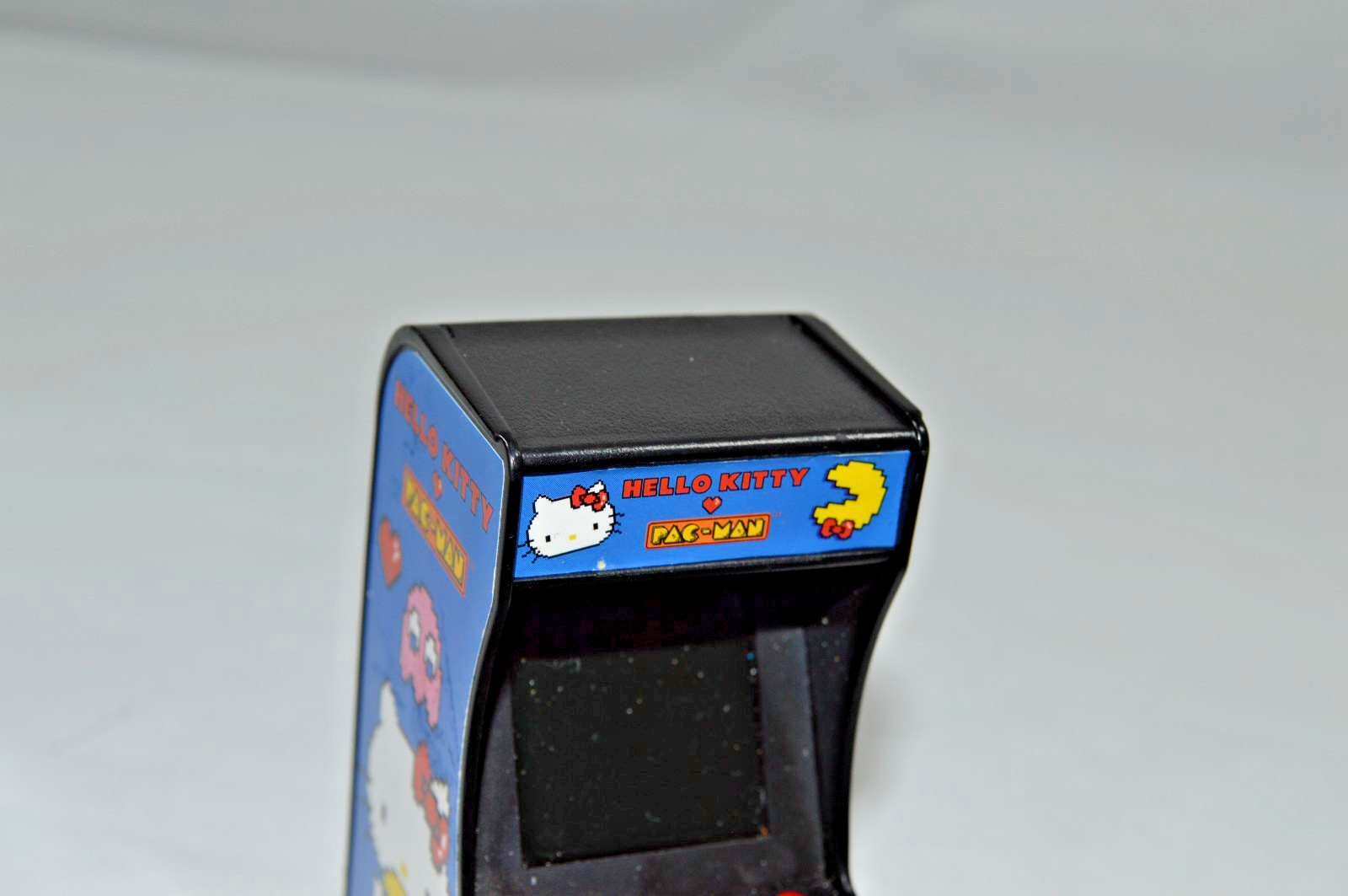Super Impulse Tiny Arcade Hello Kitty x Pac Man Keychain *RARE - WORKS!*