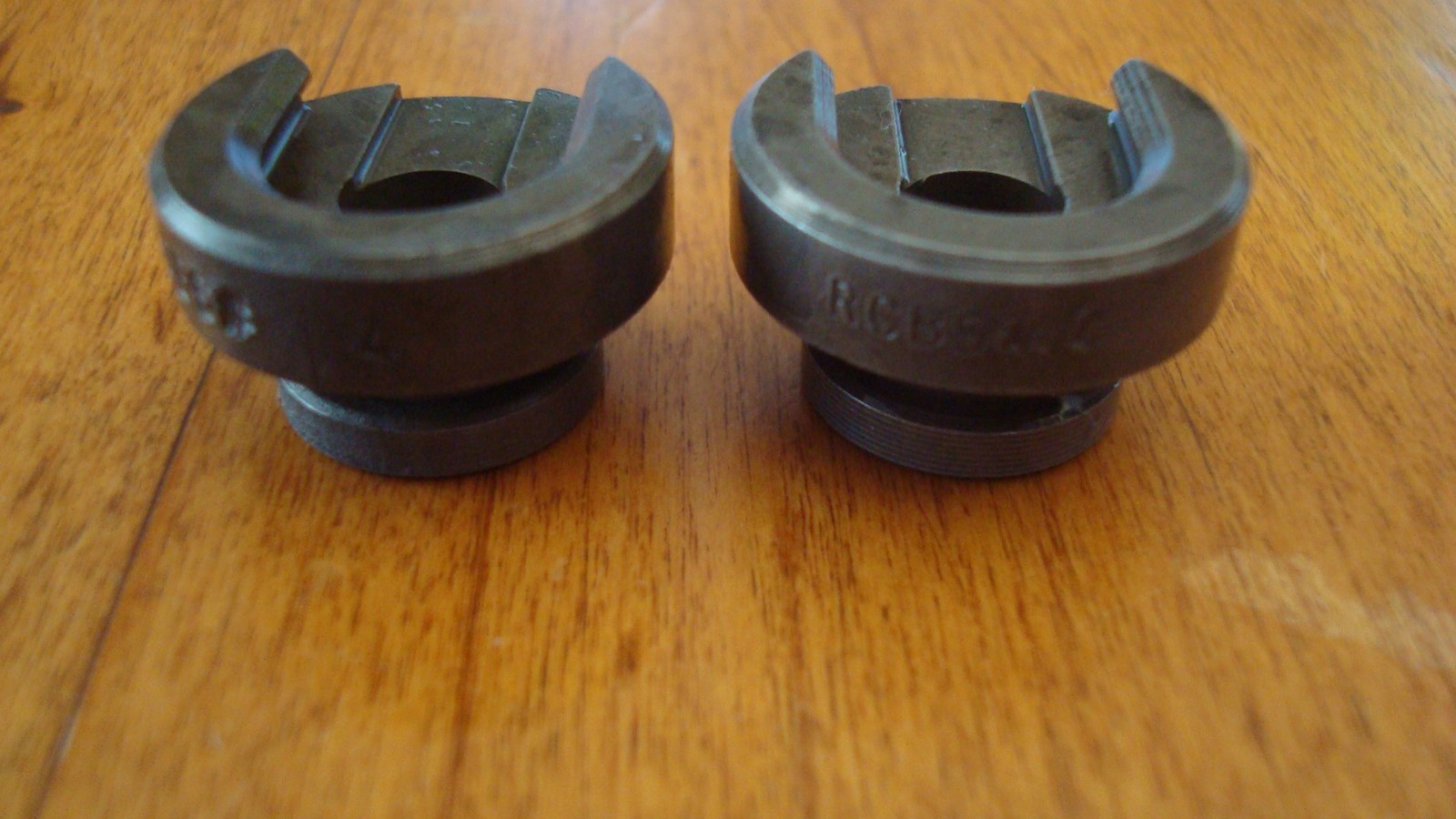 2 RCBS shell holders #4 9204