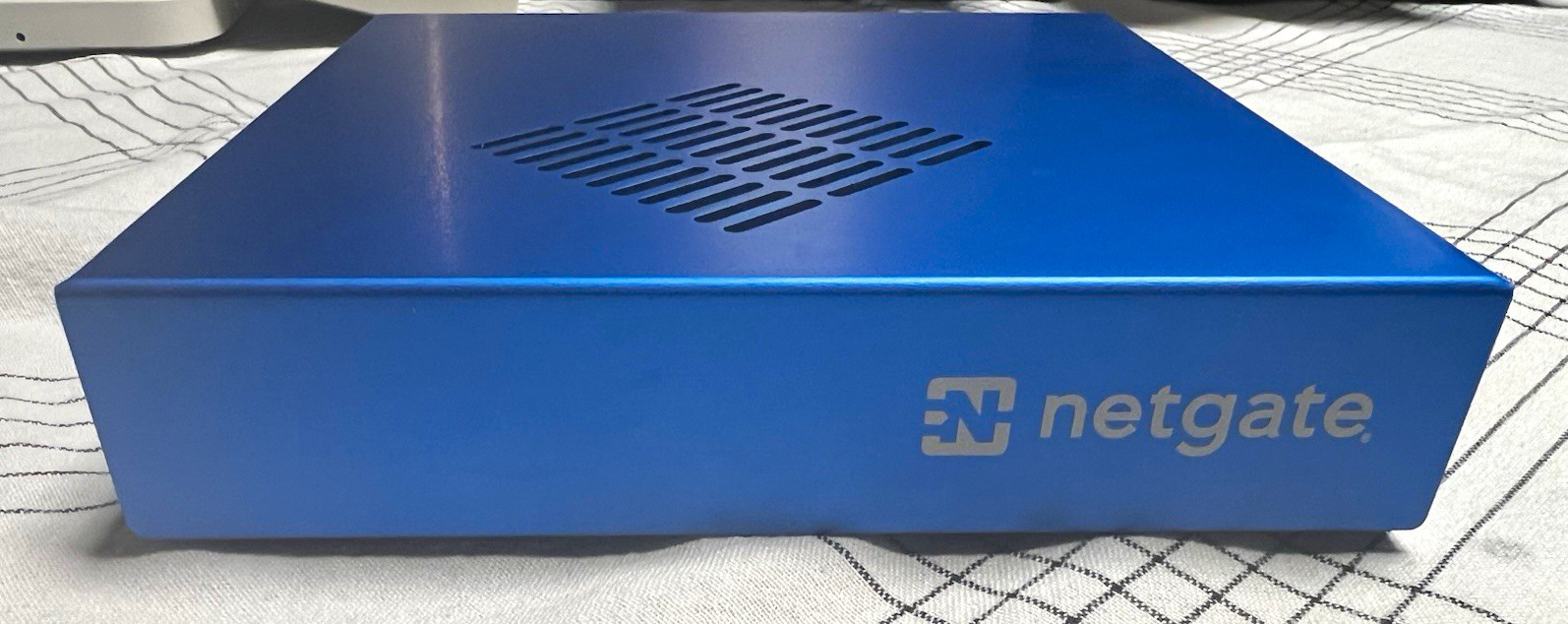 Netgate SG-4860 Firewall VPN Appliance with pfSense Plus & 6 Ethernet Ports