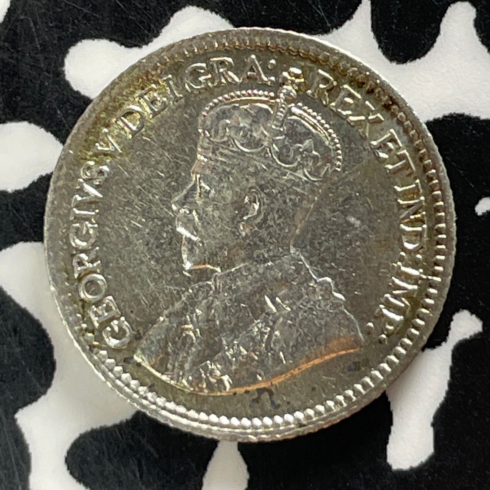 1917 Canada 5 Cents Lot#T4816 Silver! Nice!