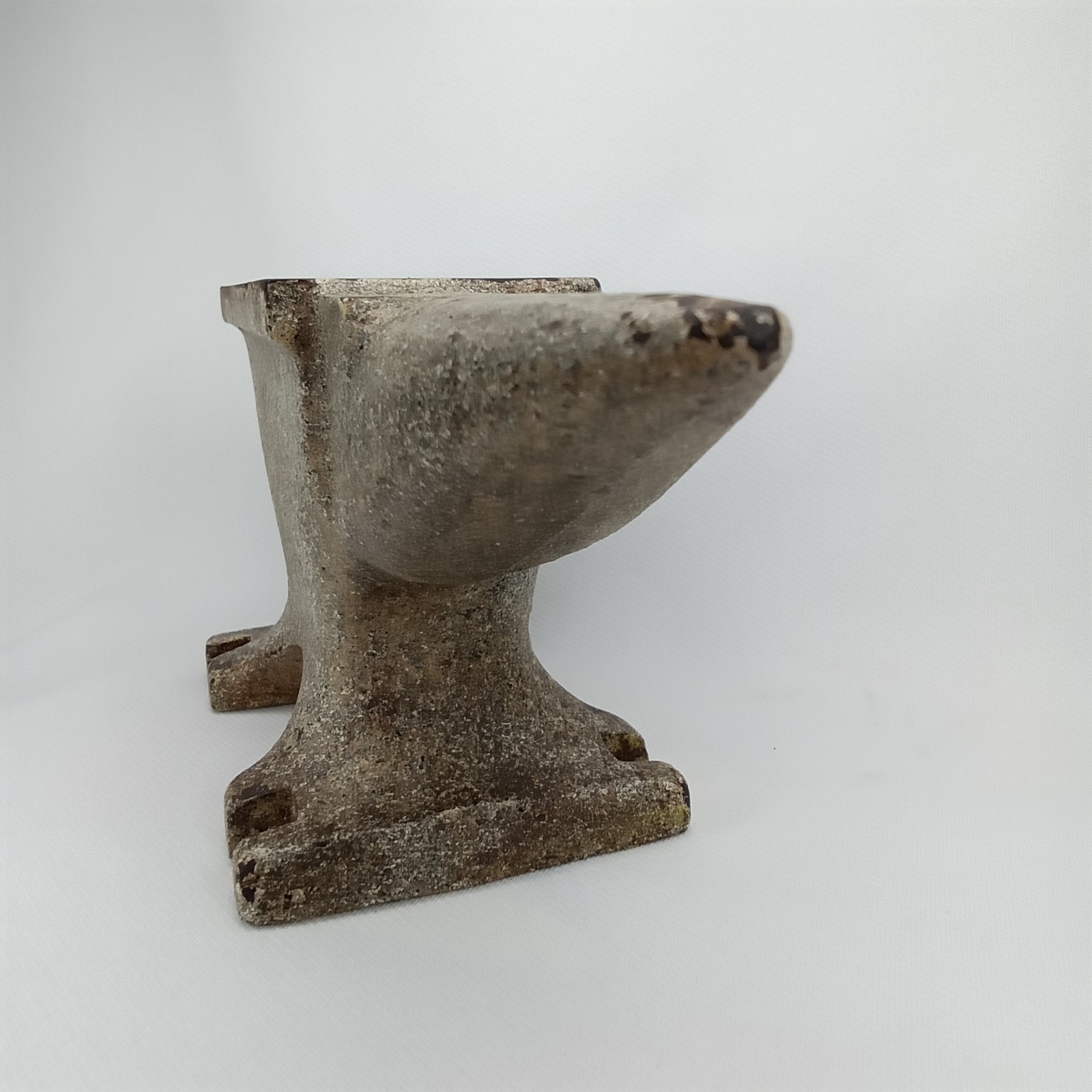 Antique Tool 1800s Blacksmith 7 Pound Gray Cast Iron Anvil