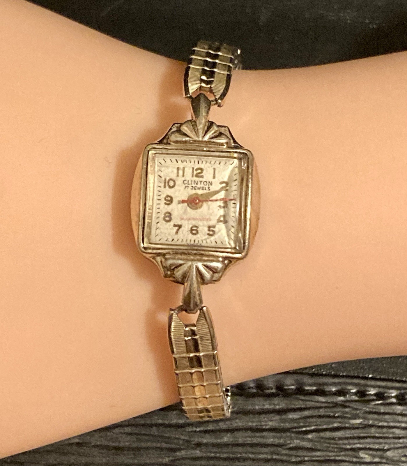 10K R.G.P. Vintage Clinton 17-Jewel Ladies' Braided Wristwatch Non working