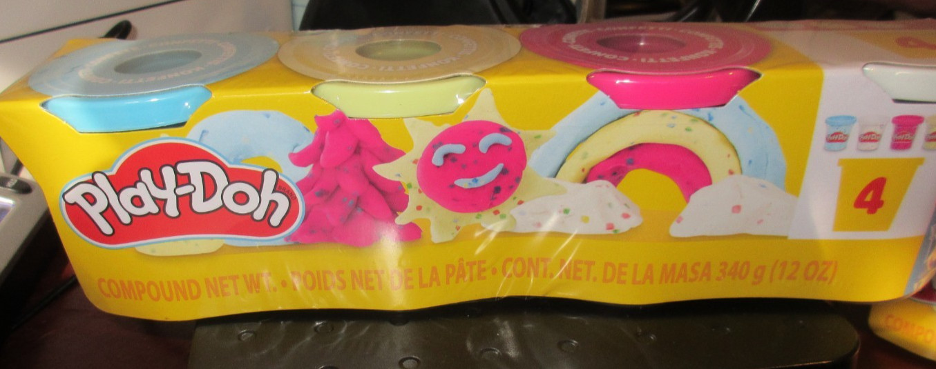 Confetti Play-Doh Modeling Compound 4 Pack  Pink Blue White Yellow 12oz