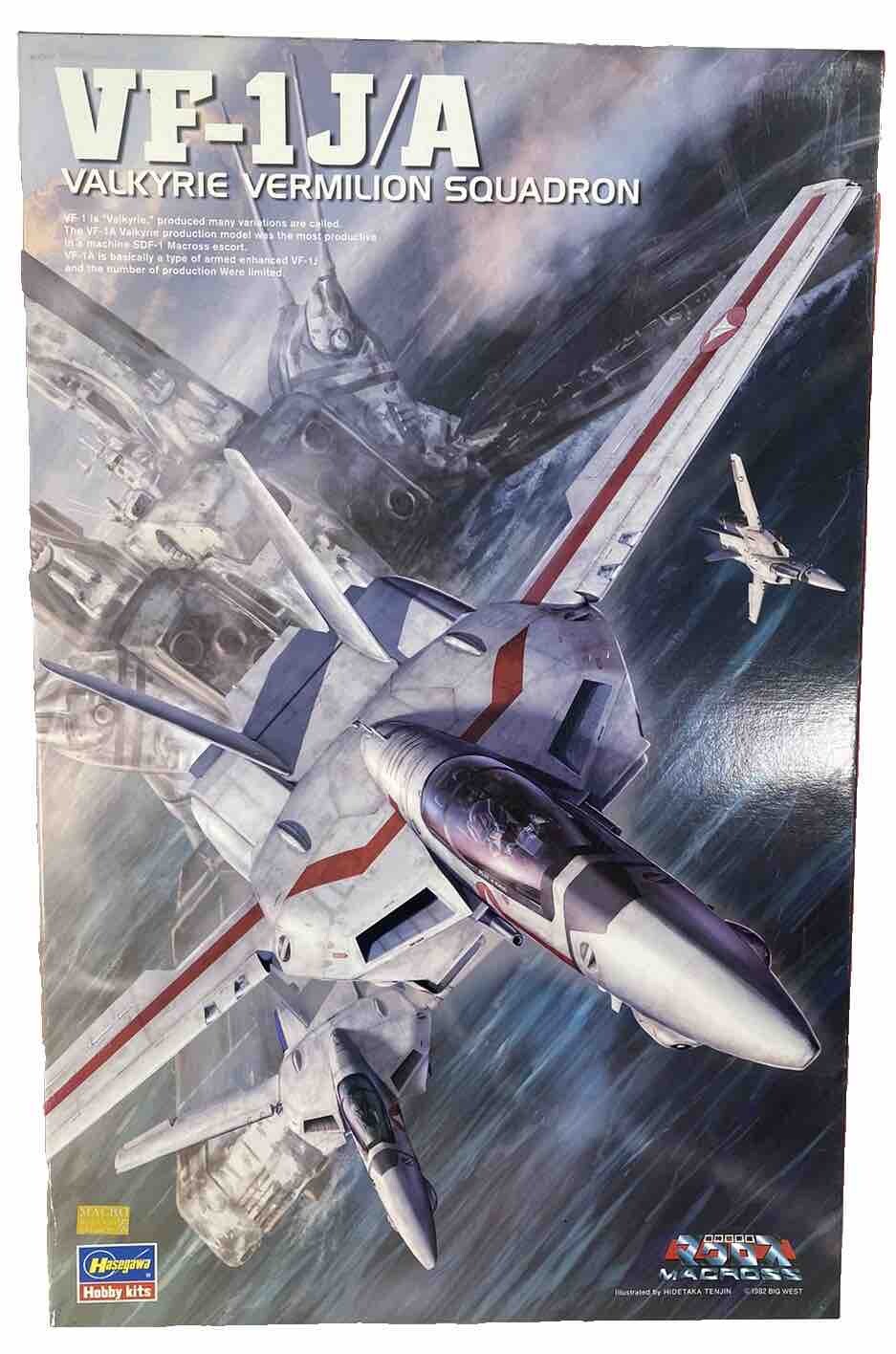 SEALED CONTENTS Hasegawa 1/48 Macross VF-1J/A Valkyrie Vermilion Squadron 65652