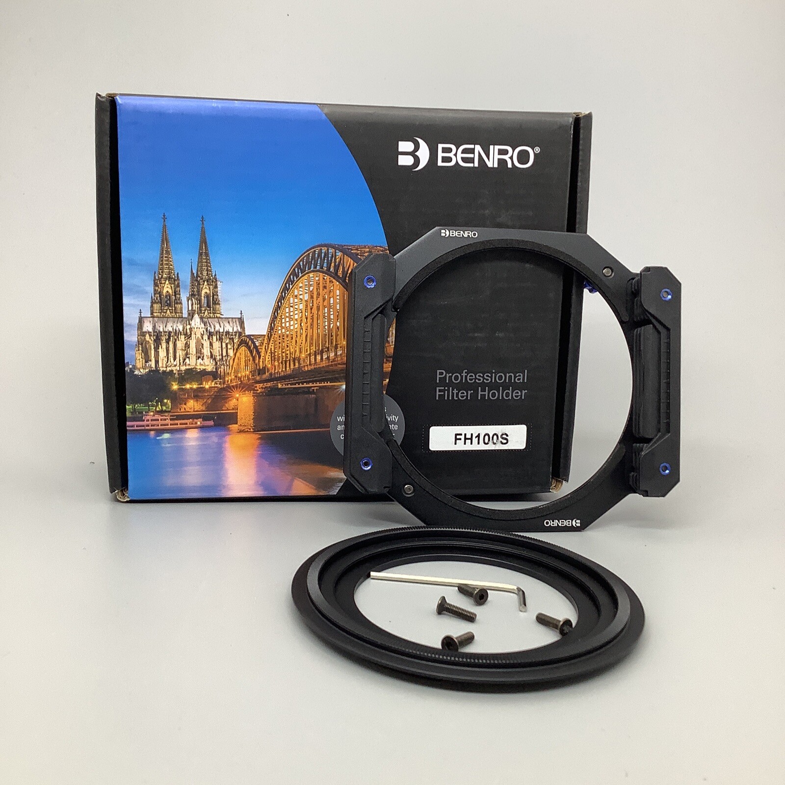 Benro Master 100mm Filter Holder Set for 72mm threaded lenses