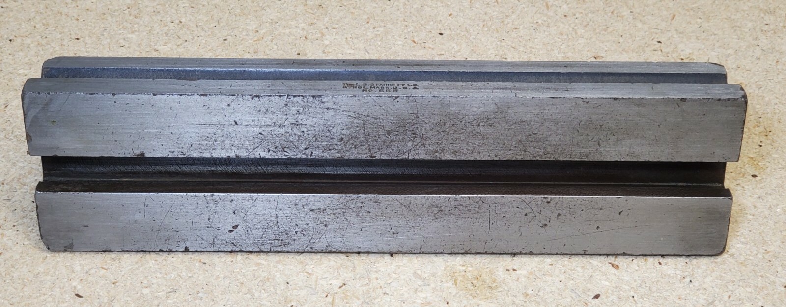 Starrett No. 665 inspection holder - base