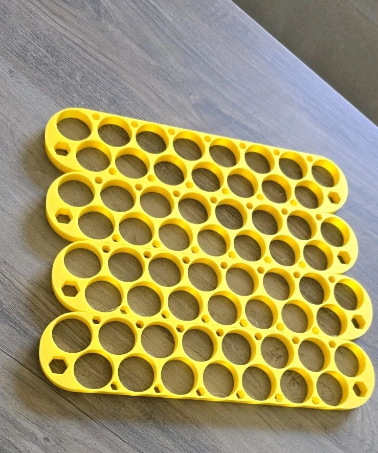 Set Of 4 Egg Inserts tray for Quail eggs for MATICOOPX 20 (Fits 15 Eggs)