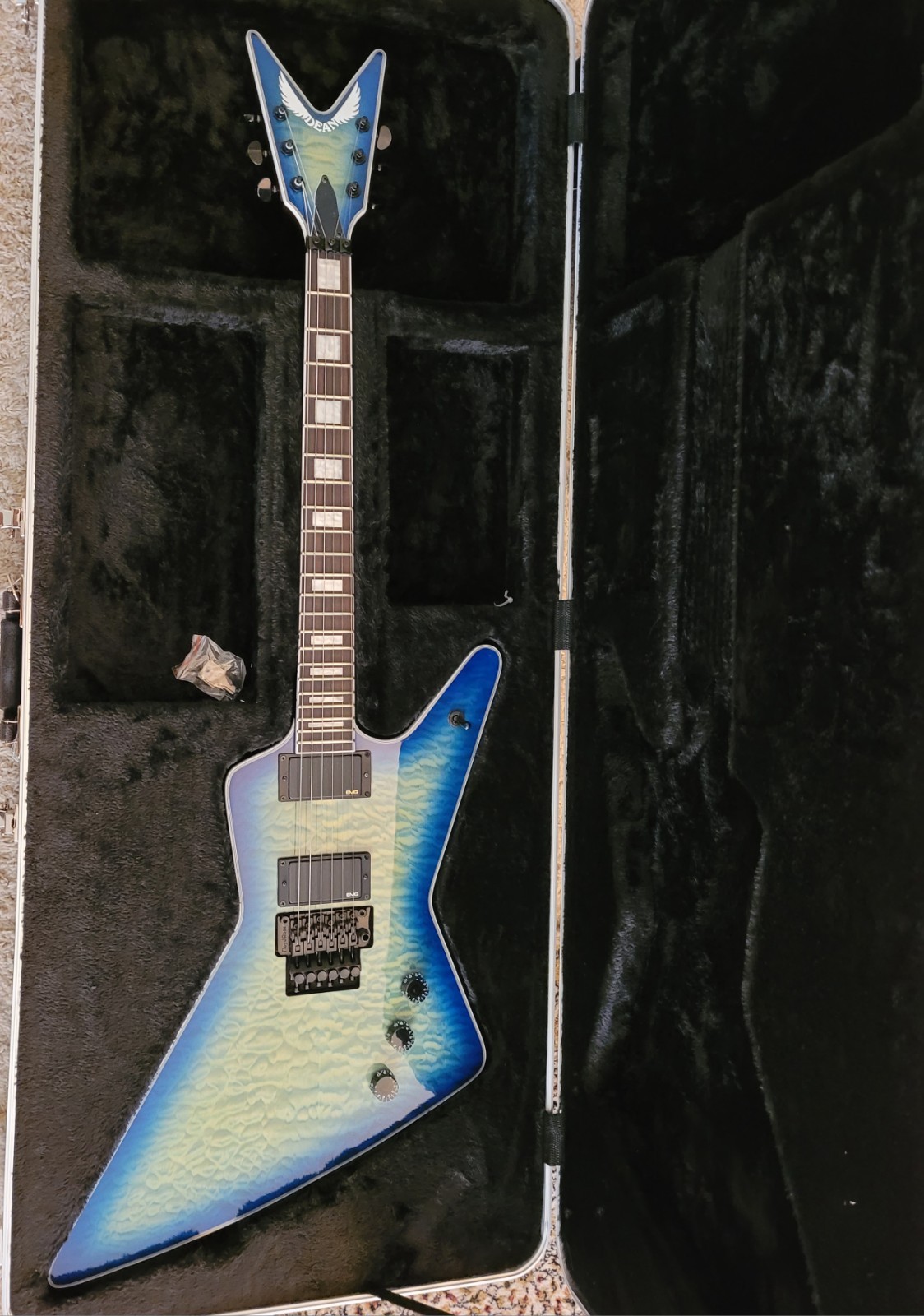 Dean Z Select Ocean Flame Floyd Rose Emg 81 & 85
