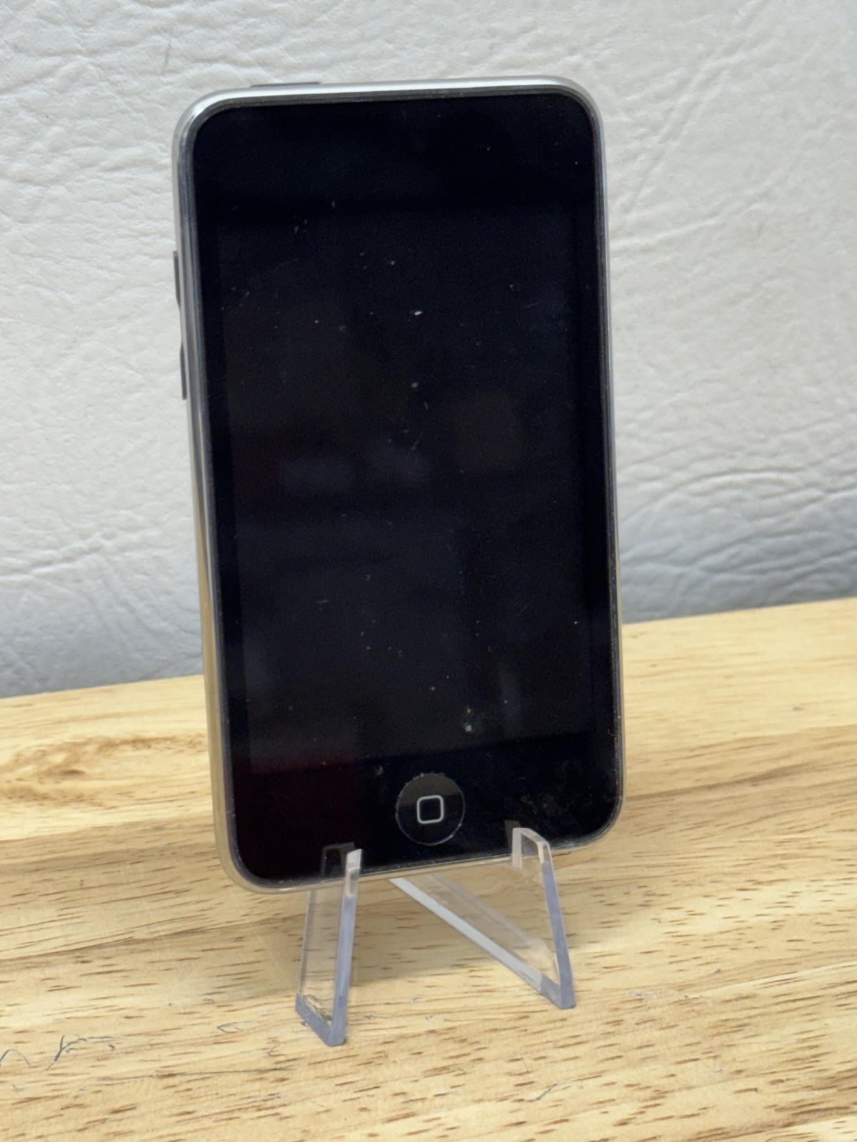 Apple iPod Touch 2nd Generation 8GB - Black