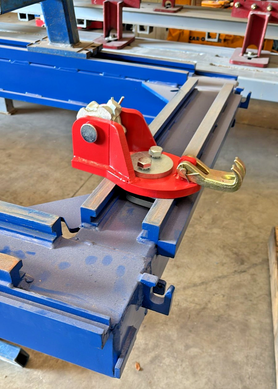FITS CAR O LINER DRAW A LINER Down Pull AND CHAIN HOLDER 2 IN 1  FITS CAR BENCH