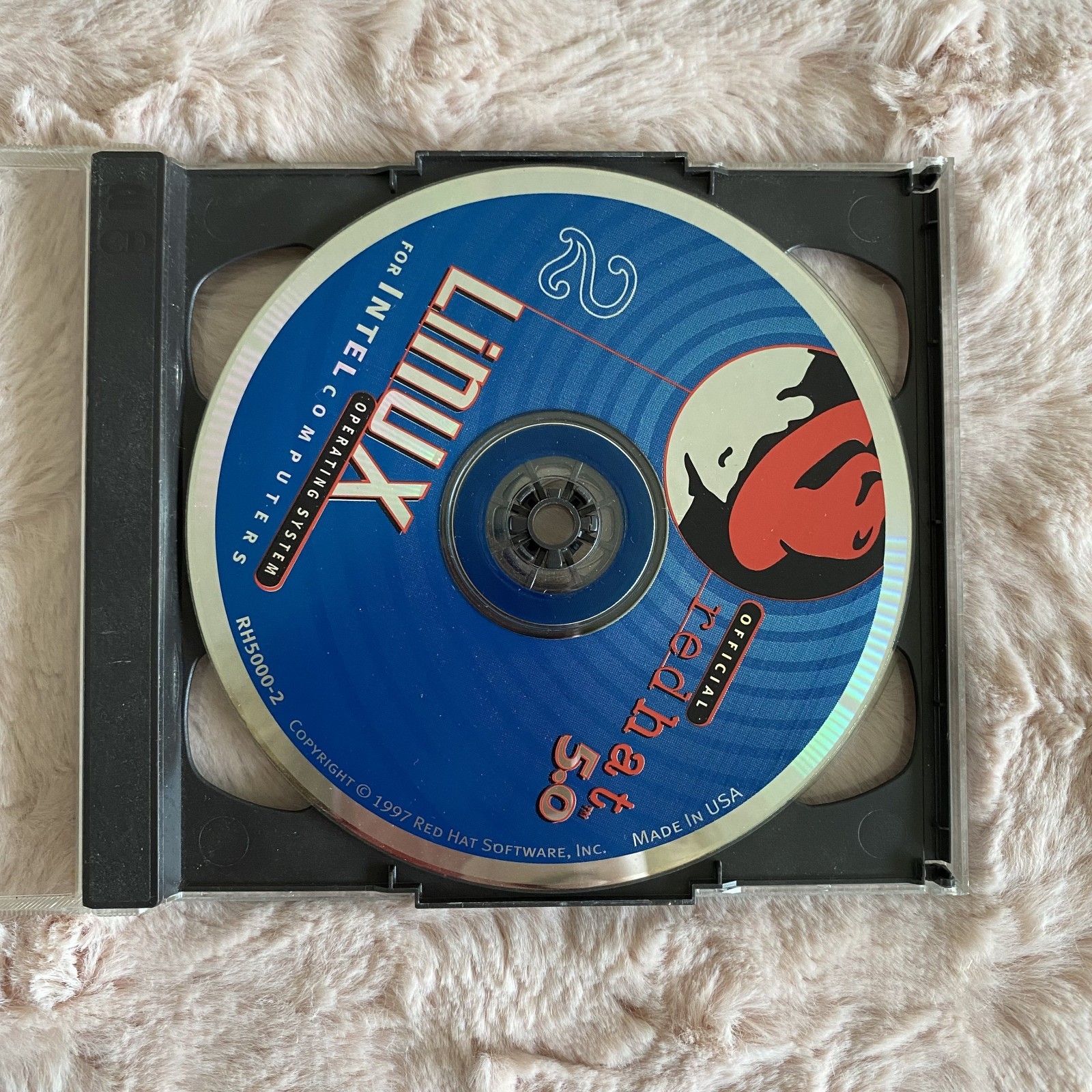 Official Red Hat Linux 5.0 OS 1997 CD 1 & 2 Vintage Software Discs