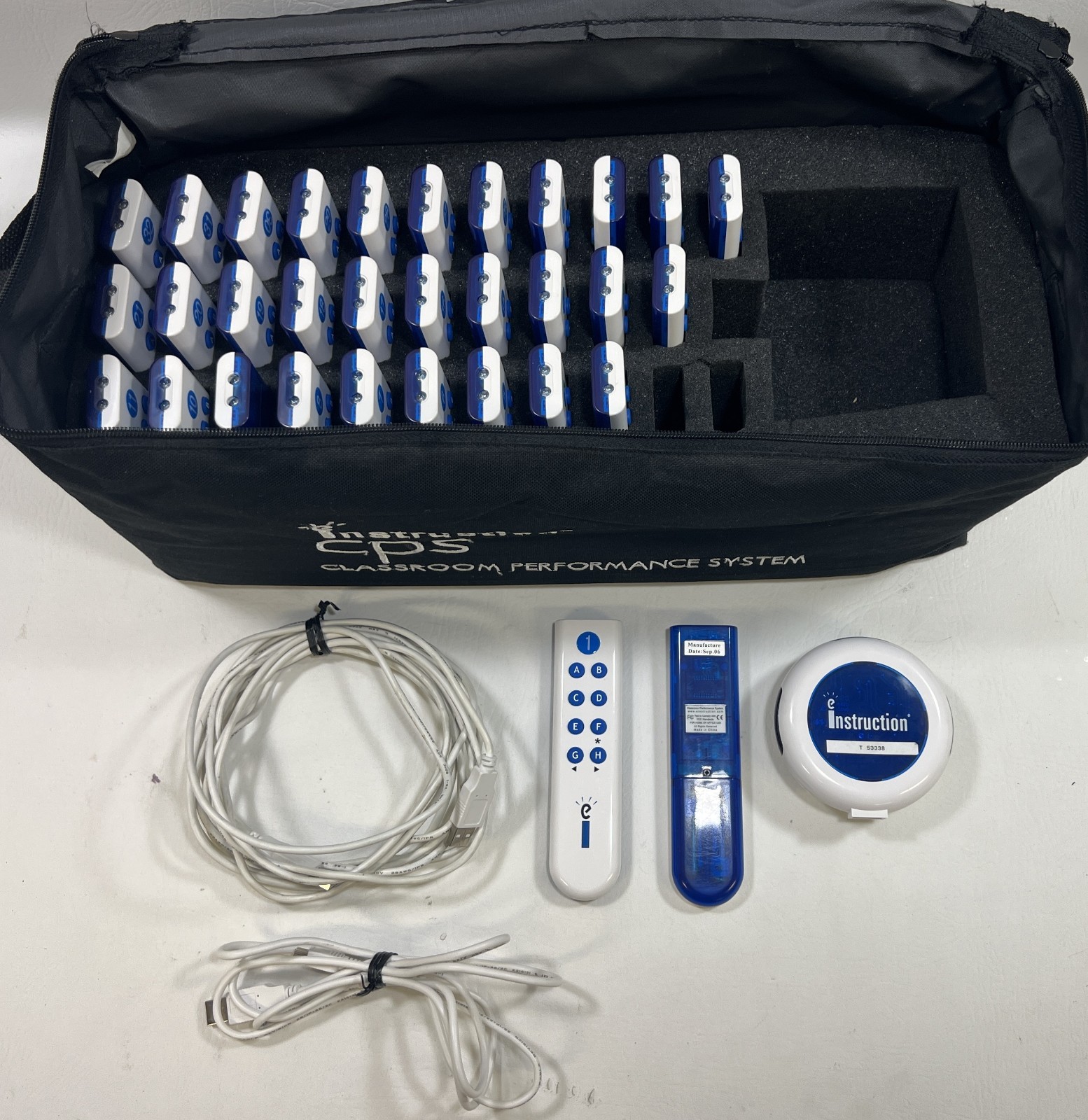 eInstruction Classroom Performance System (CPS) w/ USB Base, CD, 32 Remotes