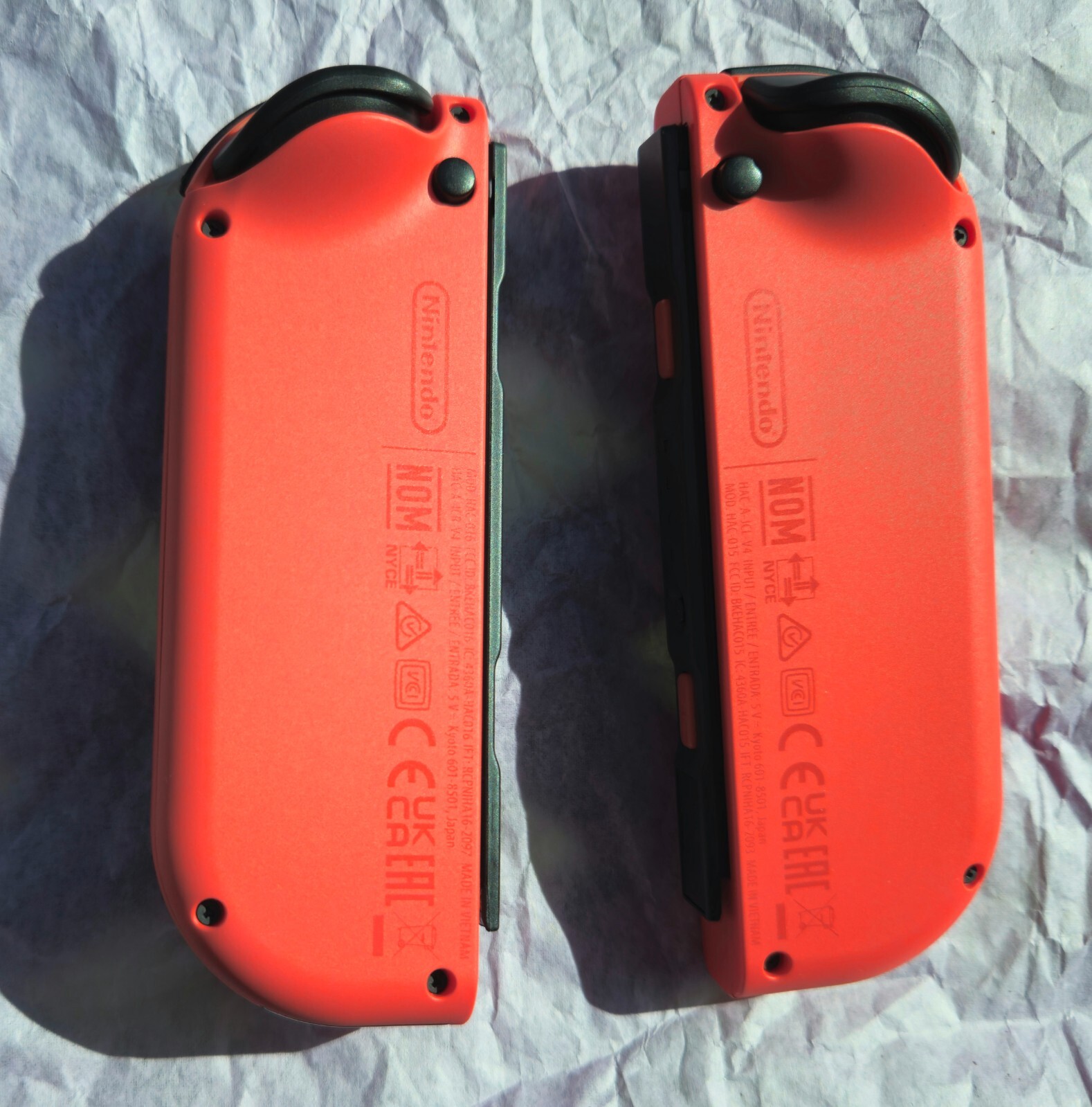 🎮 Mario Red Joy-Con's ONLY Controller Grip Straps Nintendo Switch OLED GENUINE