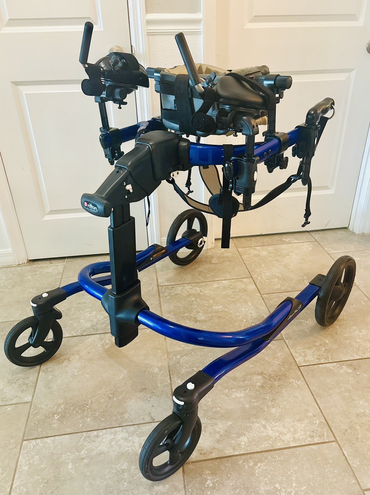 Rifton Pacer Gait Trainer K640 Large 200lb Weight capacity