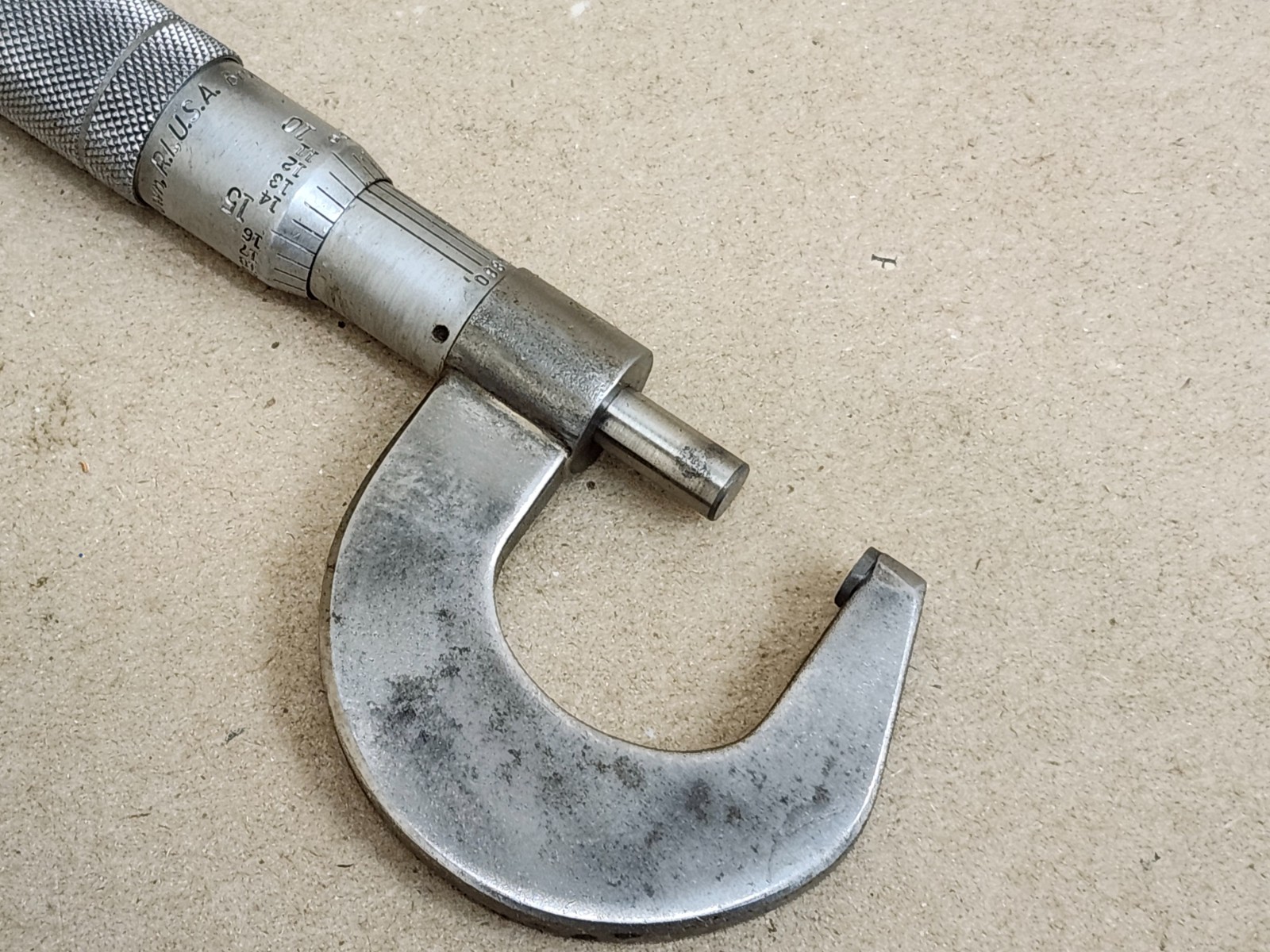Brown & Sharpe 0-1 inch Outside Micrometer