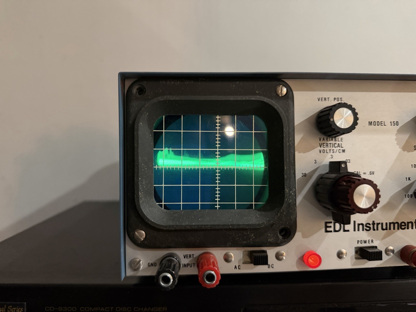 EDL Instruments Model 150 General Purpose Oscilloscope Vintage Lab Device-TESTED