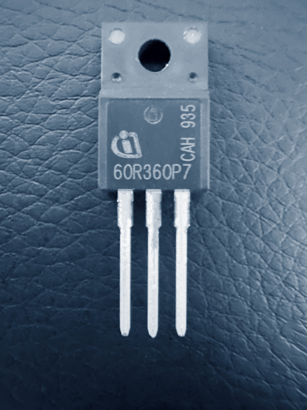 10X IPA60R360P7 60R360P7 Infineon N-Ch Power MOSFET 600V 9A 360mOhm 22W TO-220FP