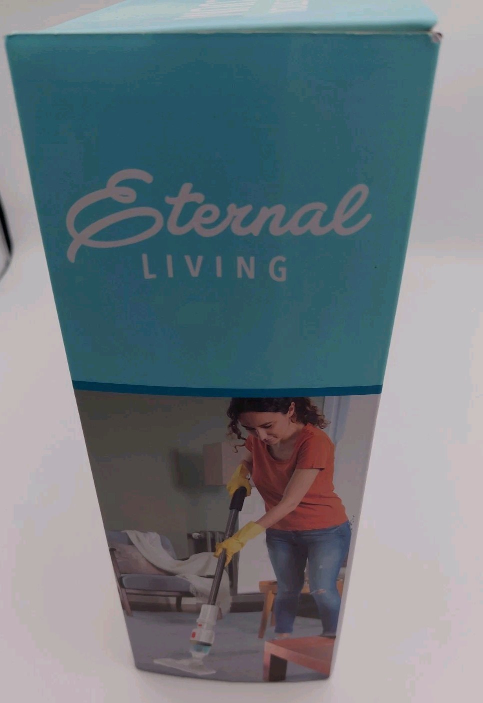 an External Living Cordless Vacuum