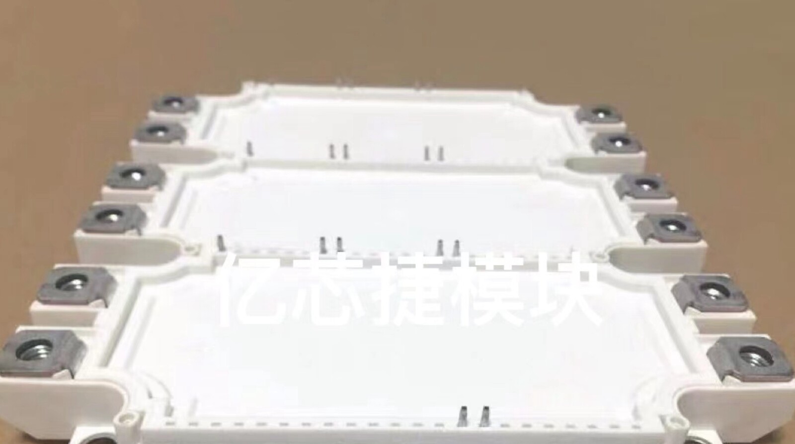 NEW INFINEON FS225R12KE3_S1 FS225R12KE3-S1 Power Module